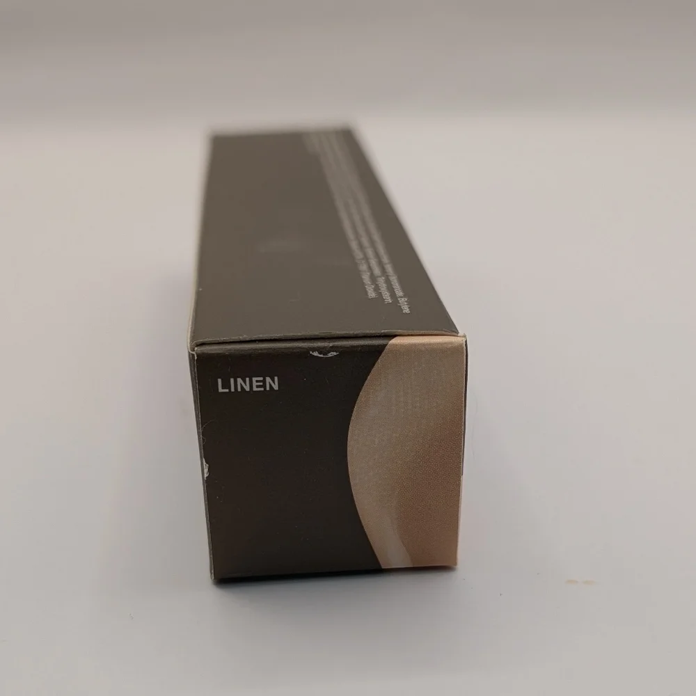 Becca Foundation Linen NIB 1 oz 24 Hour Coverage
